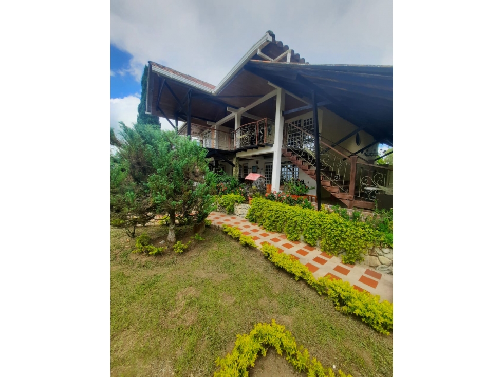 Casa Campestre / Finca en venta en Circasia Quindío — foto 2