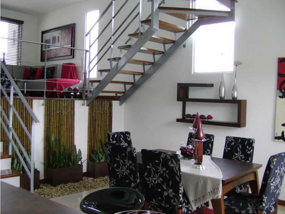 Casa en conjunto en la Castellana Armenia 1230
