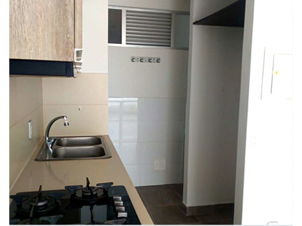 APARTAMENTO DE 2 ALCOBAS EN LA CASTELLANA 41-29 — foto 6
