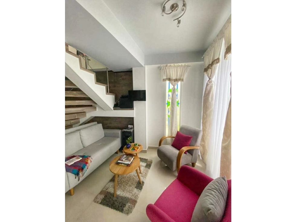 HERMOSA CASA EN CONDOMINIO POR EL SECTOR BOSQUE EN ARMENIA 1898 — foto 3