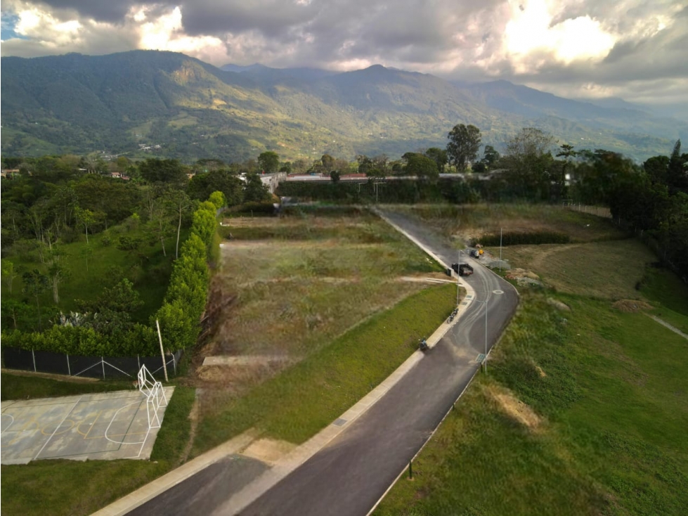 VENTA DE LOTE CERCA EL SECTOR DE LA Y. CALARCA - 4
