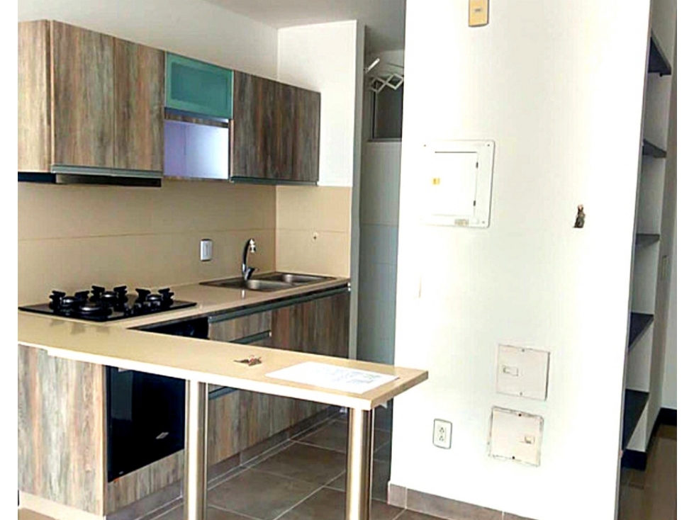 APARTAMENTO DE 2 ALCOBAS EN LA CASTELLANA 41-29 — foto 3