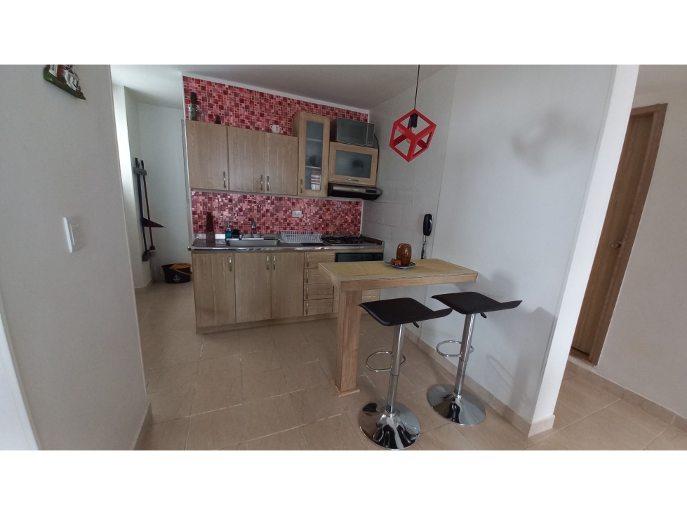 APARTAMENTO DE 2 HABITACIONES AMOBLADO EN EL NORTE DE ARMENIA — foto 3