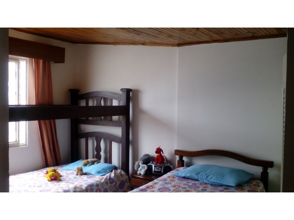 Vivienda familiar en barrio residencial 1106 - 6