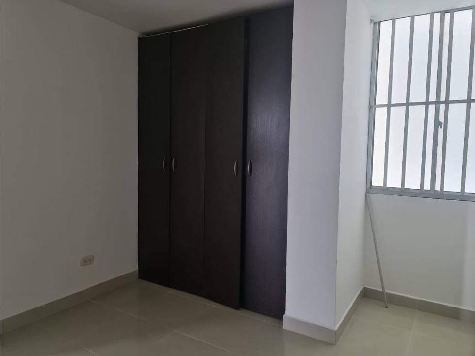 APARTAMENTO DE 3 HABITACIONES EN EL NORTE DE ARMENIA 41-182 — foto 6