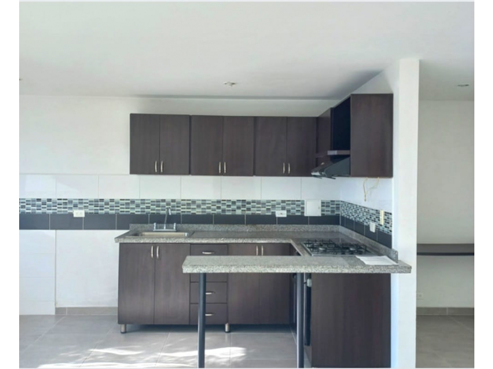 HERMOSO APARTAMENTO EN VENTA DE 3 HABITACIONES EN ARMENIA — foto 3