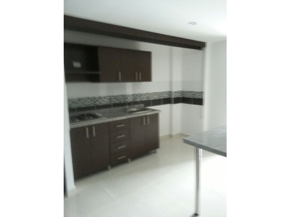 Aparta estudio, Norte de armenia 2000-133