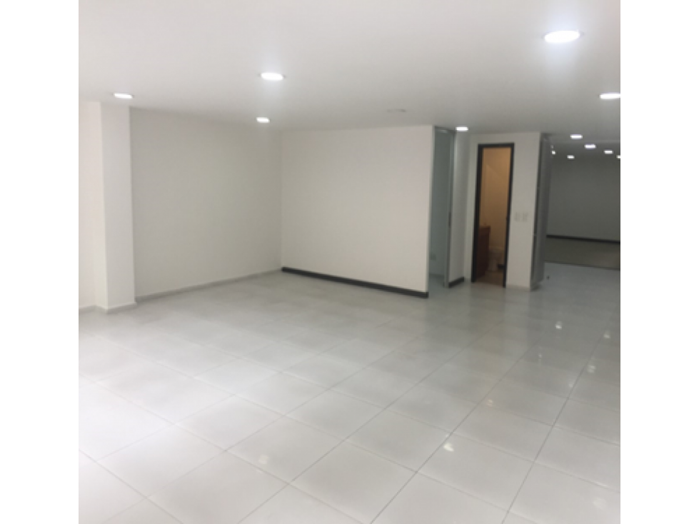Arriendo Oficina área abierta