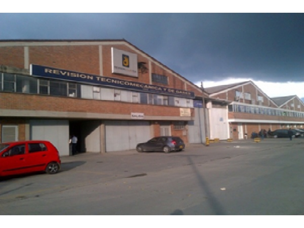 BODEGA MONTEVIDEO 2.800M2