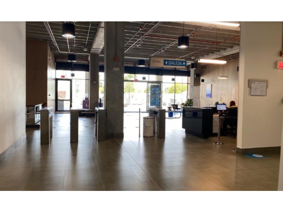 OFICINA EN ARRIENDO BOGOTA AV EL DORADO — foto 4
