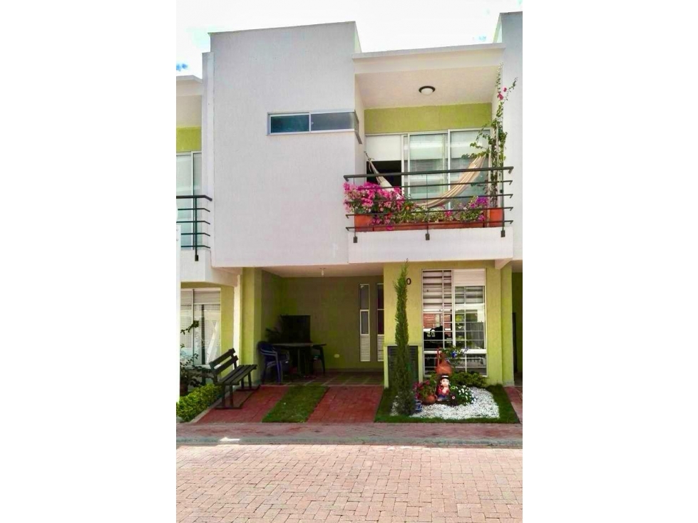 Vendo Casa Conjunto Montemadero