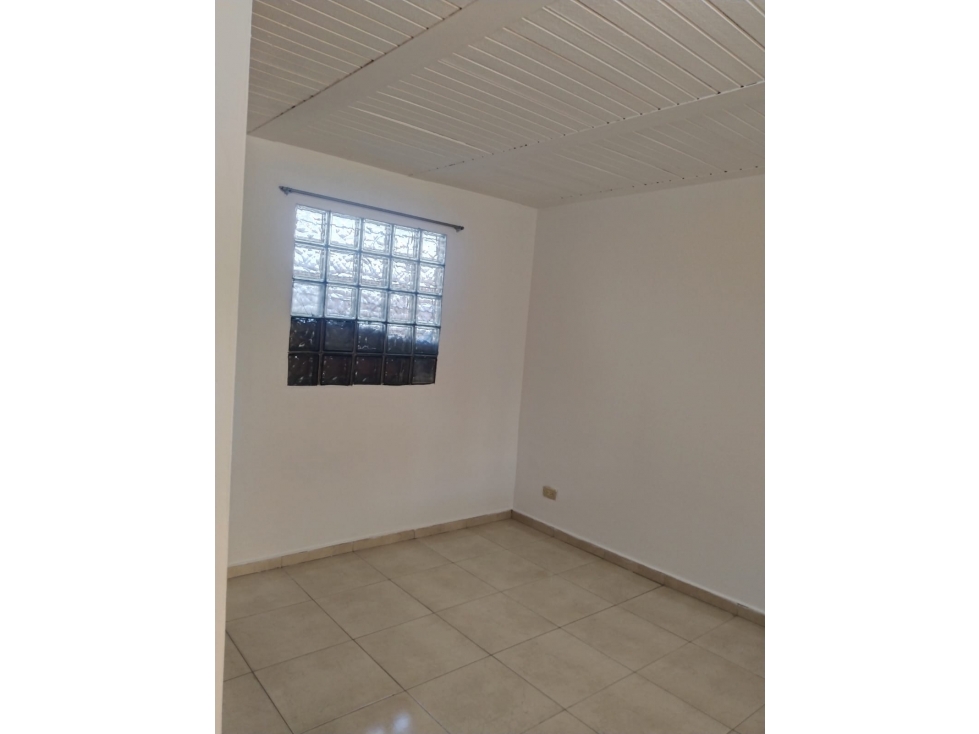 Venta Casa Sector Engativa Barrio Santa Cecilia — foto 5