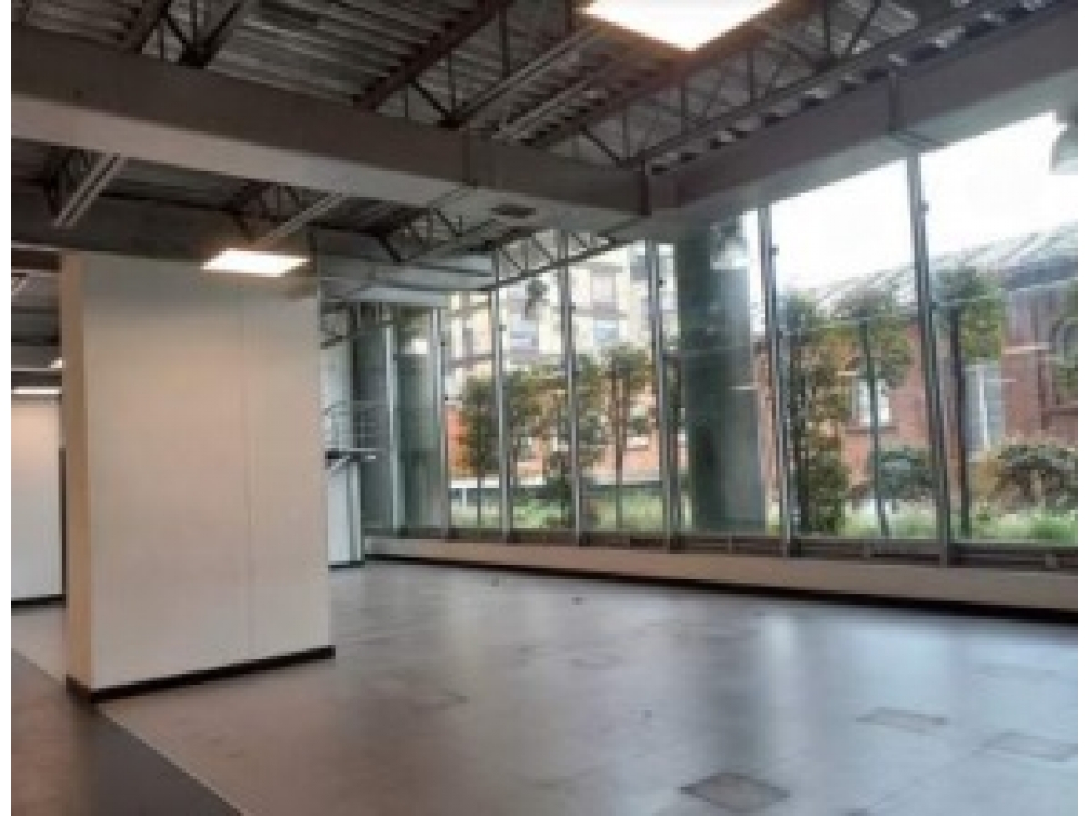 ARRIENDO LOCAL BVC — foto 2