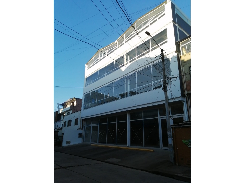 Arriendo edificio Sobre Auto Norte - 2