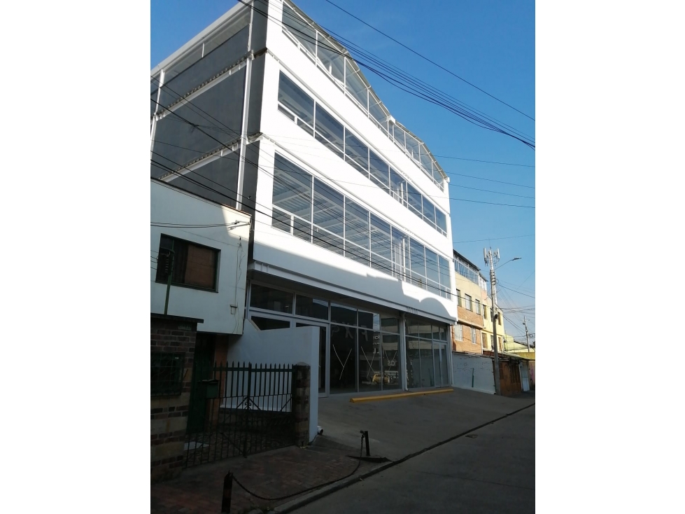 Arriendo edificio Sobre Auto Norte - 3