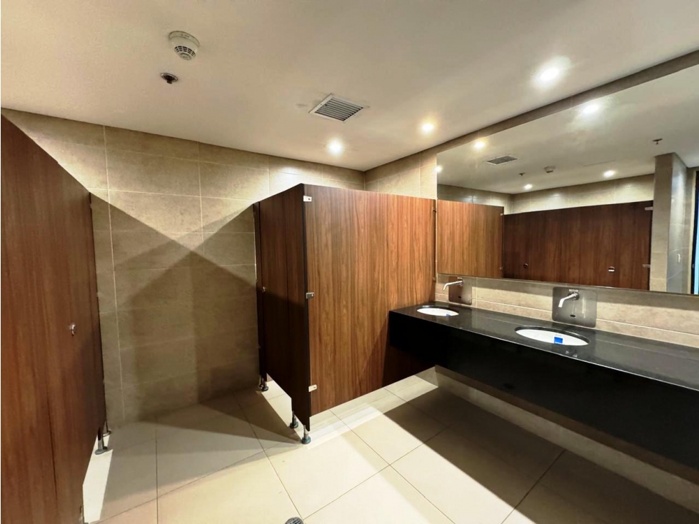 Arriendo Piso Completo calle 26 — foto 5