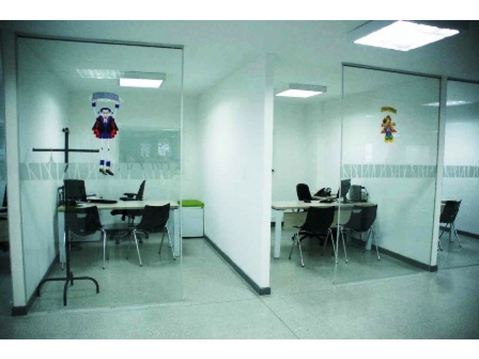 Edifcio Montevideo 3770m2 Call center IPS Entidades Estado — foto 4
