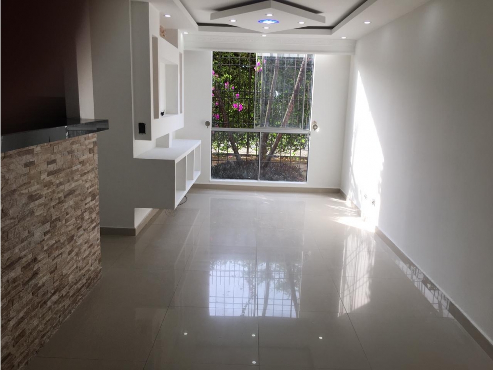 ARRIENDO APARTAMENTO AL NORTE DE CALI BARRIO BRISAS DE LOS ALAMOS