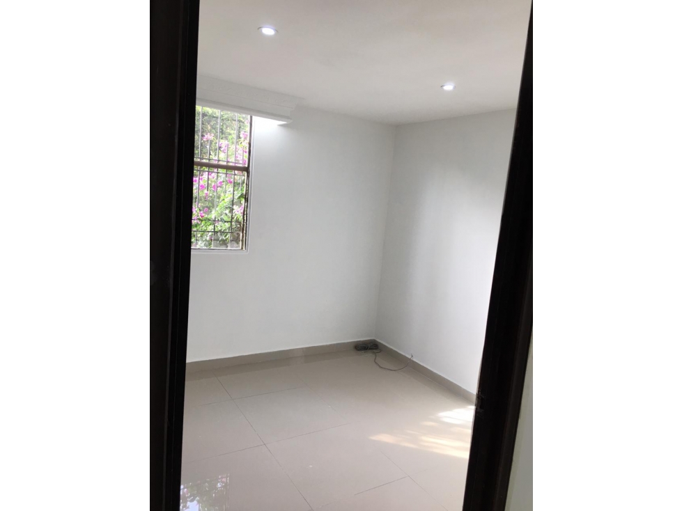ARRIENDO APARTAMENTO AL NORTE DE CALI BARRIO BRISAS DE LOS ALAMOS — foto 4