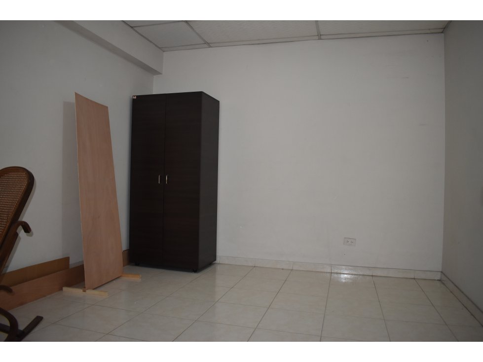 ARRIENDO PARA OFICINA O BODEGA EN SAN NICOLAS CALI - 5
