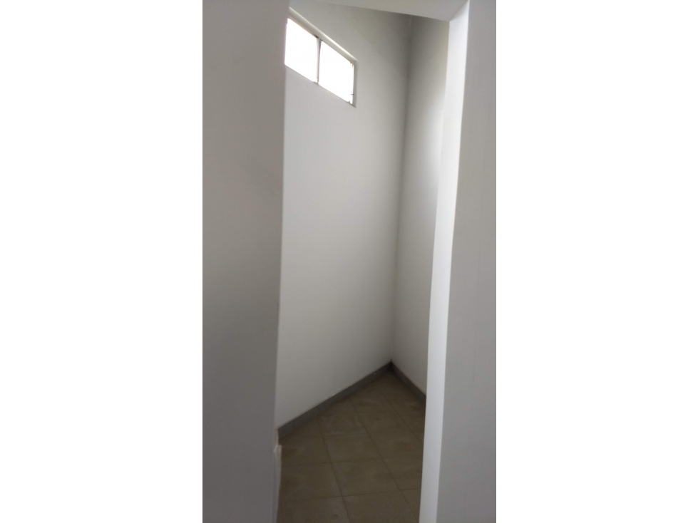 Local Comercial #5 con excelente ubicación. - 2