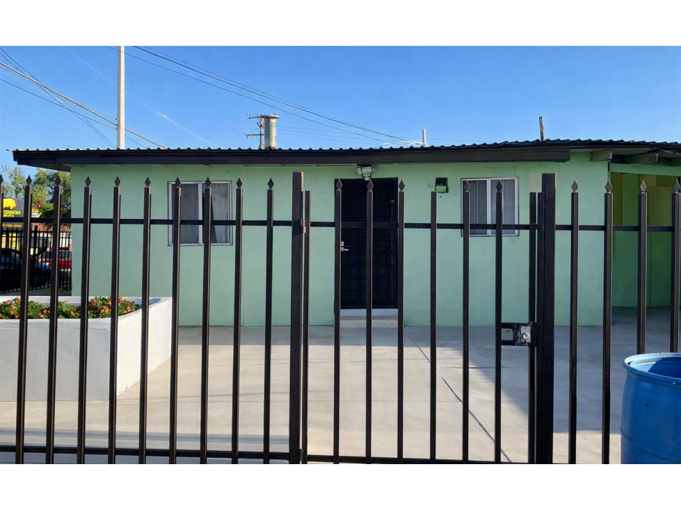 Casa en Venta en Col. Luis Echeverria, Ensenada