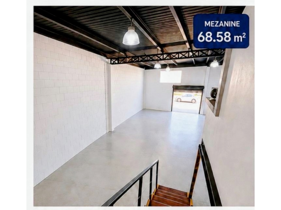 Bodega Comercial en Renta en Fracc. Acapulco - 2