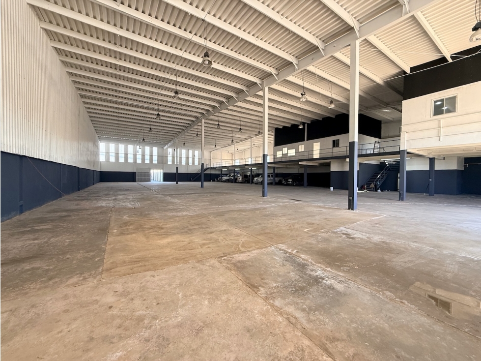 Nave Industrial en Renta en zona Chapultepec II - 2