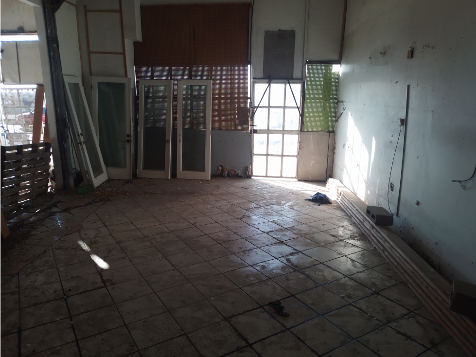 Local comercial en renta en periférico 2481 en col. Marquez de Leon - 6