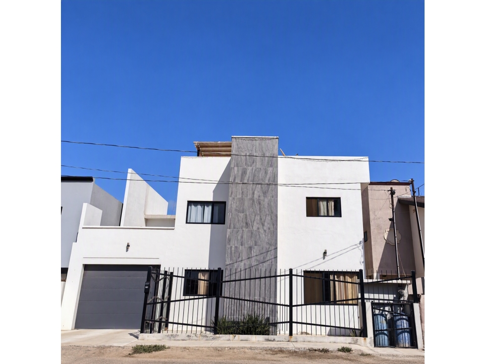 Moderna Casa en Venta en Playas de Chapultepec