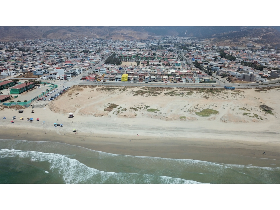 Casa Frente al Mar con Vista Panorámica y Potencial de Inversión — foto 3