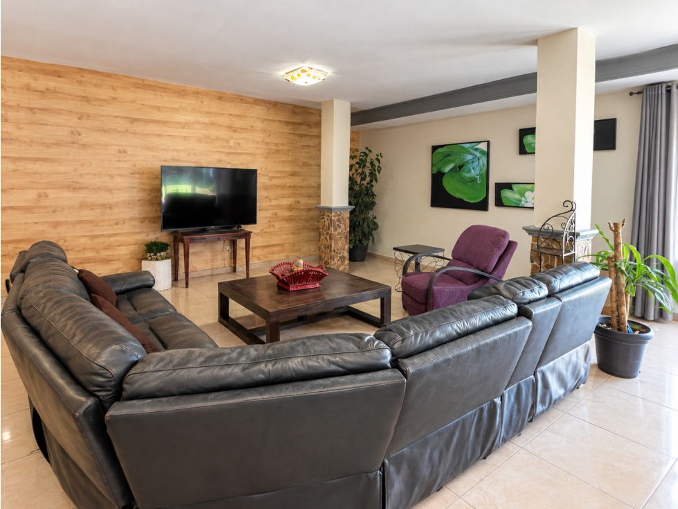Hermosa Residencia en Renta en Baja Country Club — foto 4