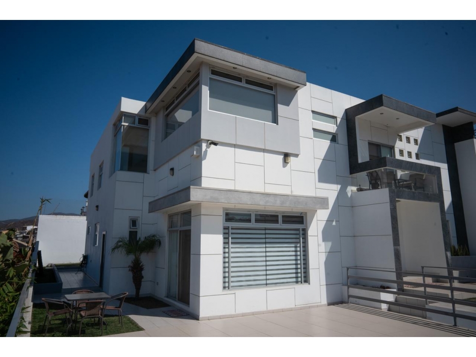 Casa Moderna en Venta en Ensenada — foto 3