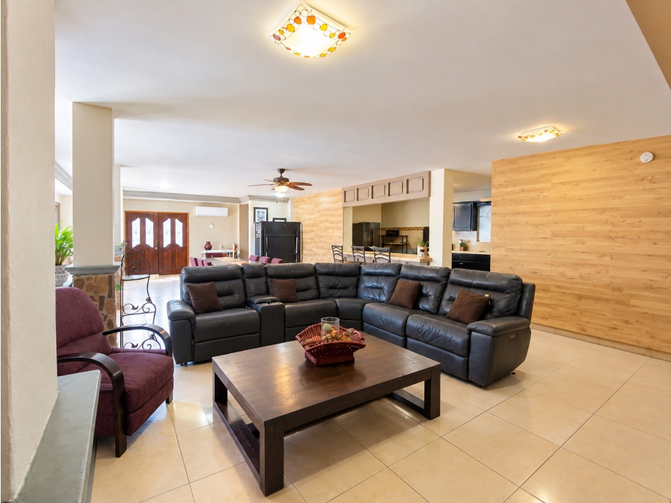 Hermosa Residencia en Renta en Baja Country Club — foto 3
