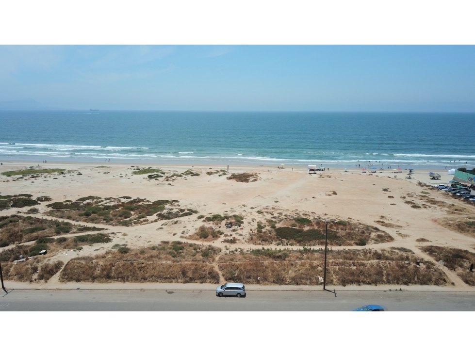 Casa Frente al Mar con Vista Panorámica y Potencial de Inversión — foto 5