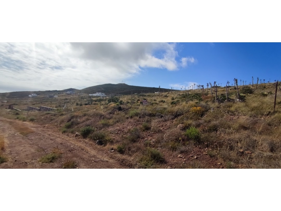 Se vende Terreno camino a la Bufadora
