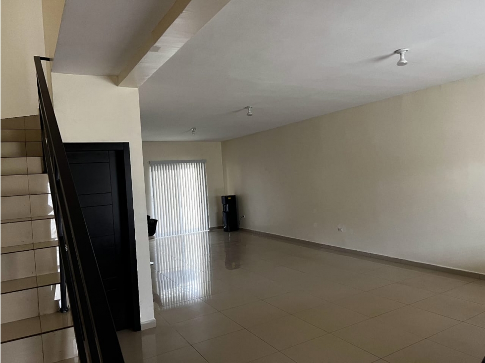 Bonita y Amplia Casa en Venta en Chapultepec — foto 3