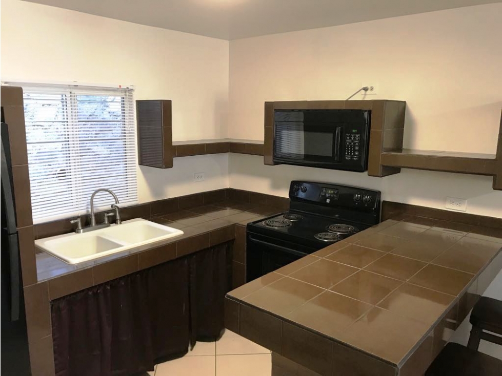 Casa en Renta en Lomas de San Marino, Ensenada - 3