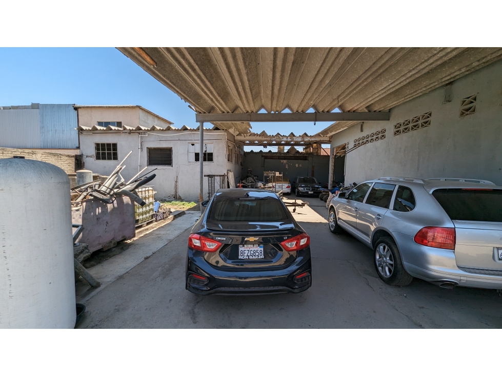 Bodegas céntricas en Ensenada. - 6