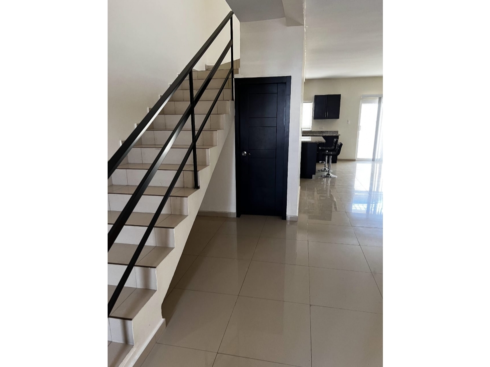 Bonita y Amplia Casa en Venta en Chapultepec — foto 4