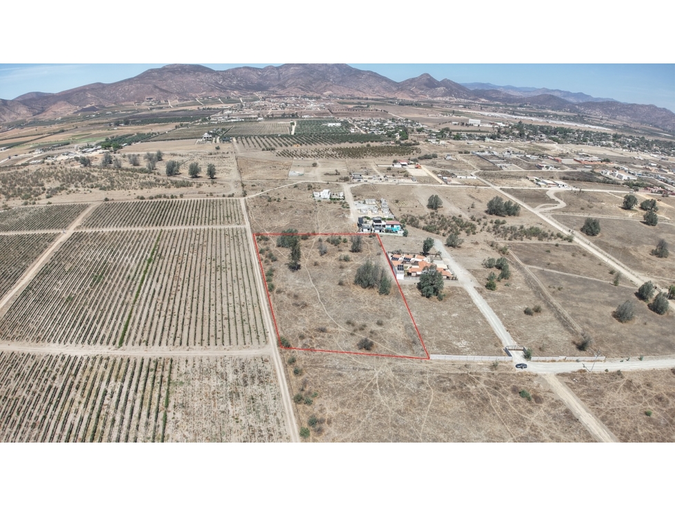 Terreno en venta en Valle de Guadalupe - Oportunidad de Inversión - 4