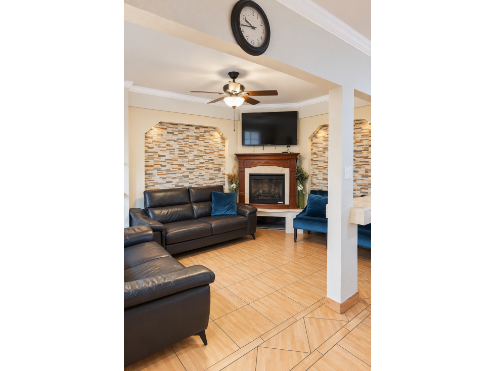 BONITA CASA EN RENTA AMUEBLADA SAN BORJA RESIDENCIAL — foto 4