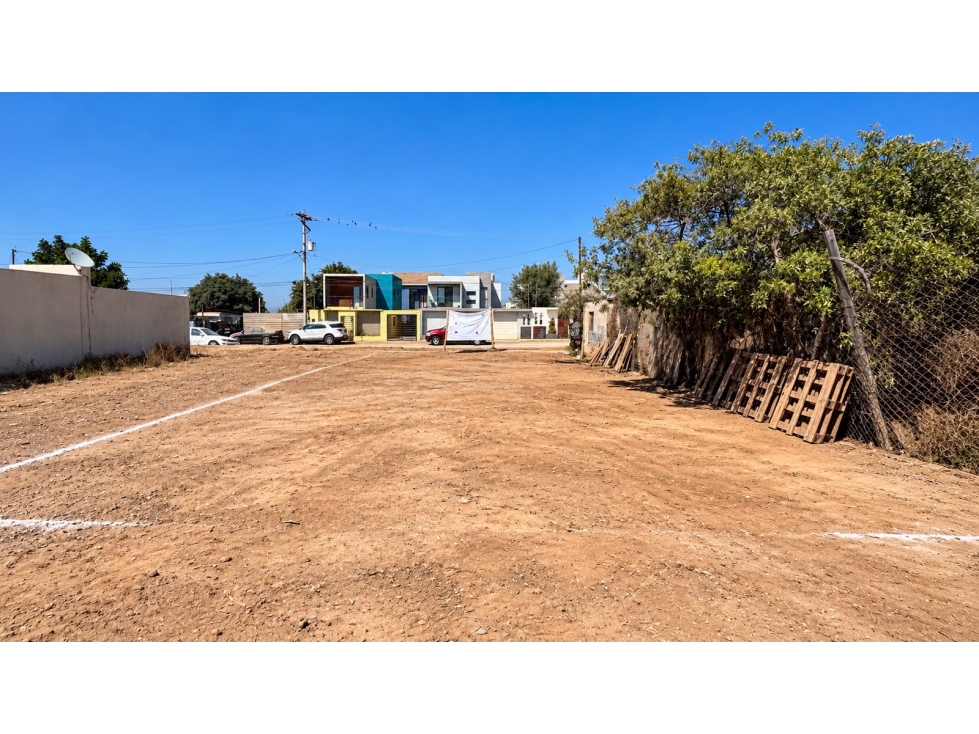Terreno en Venta Fracc. Centro Artesanal, Ensenada - 4