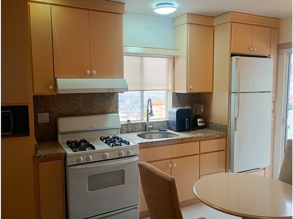 Departamento con Terraza y Vista Panorámica en Zona Centro — foto 6