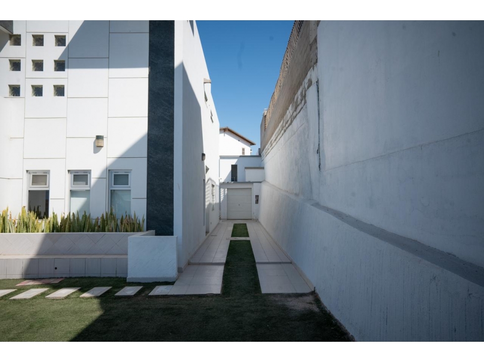 Casa Moderna en Venta en Ensenada — foto 6