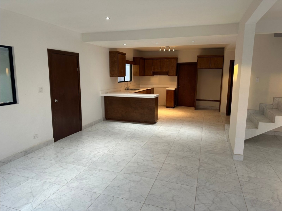Moderna Casa en Venta en Playas de Chapultepec - 6