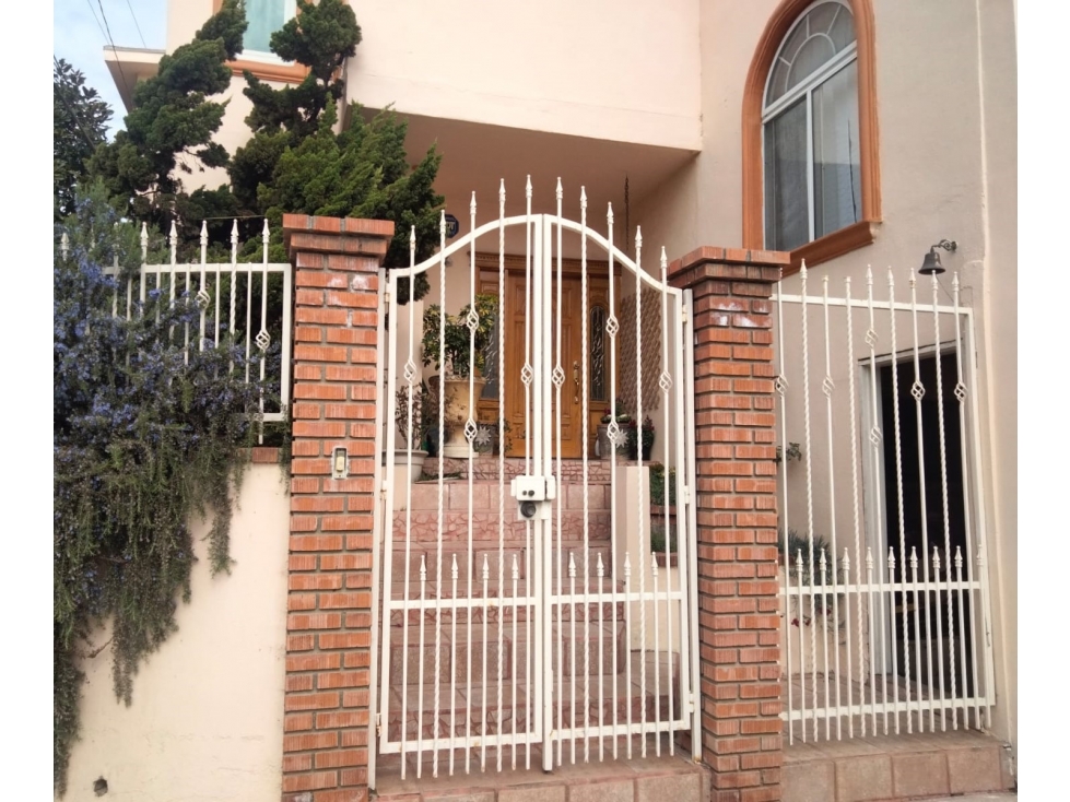 Se vende casa en Moderna Oeste — foto 2