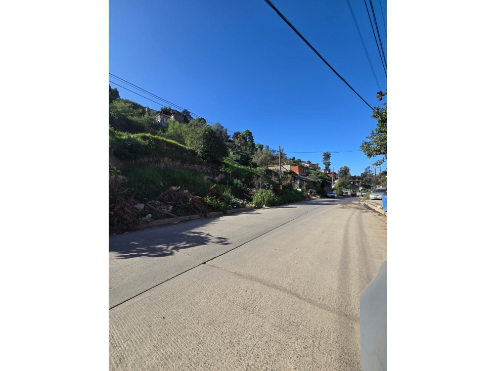 Terreno espacioso, todos los servicios en Colonia Bella Vista — foto 4