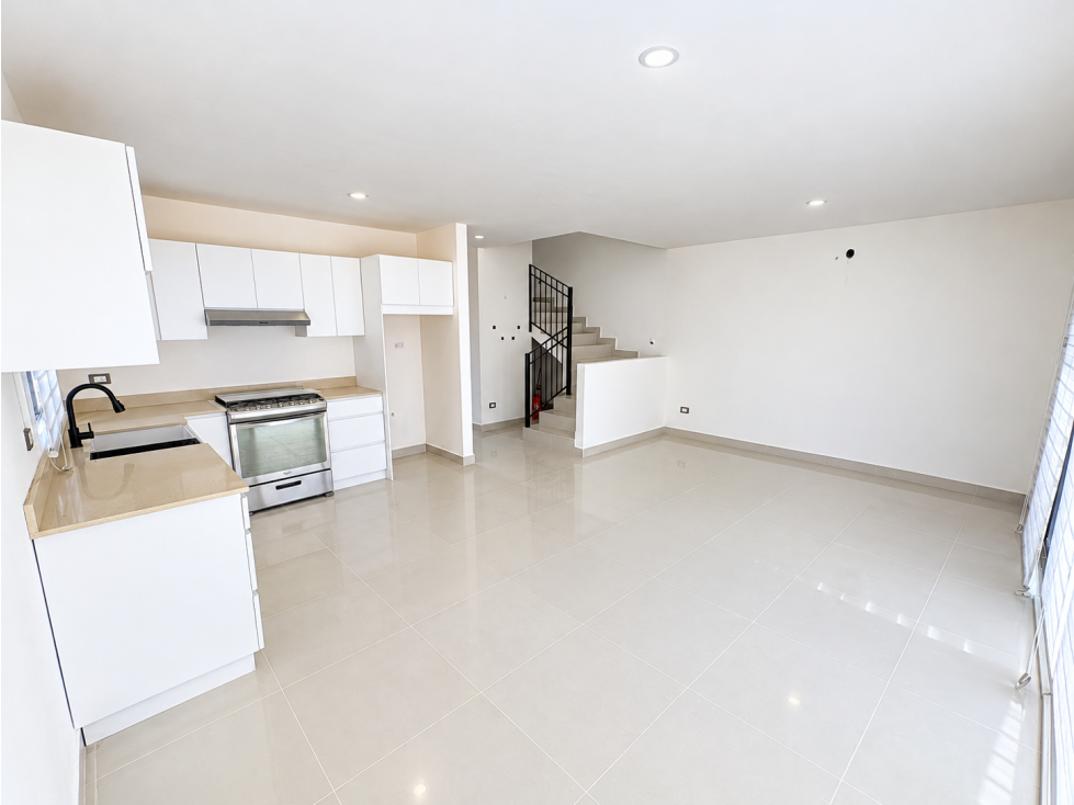 Hermosa Casa en Venta en Viñedos del Mar — foto 2