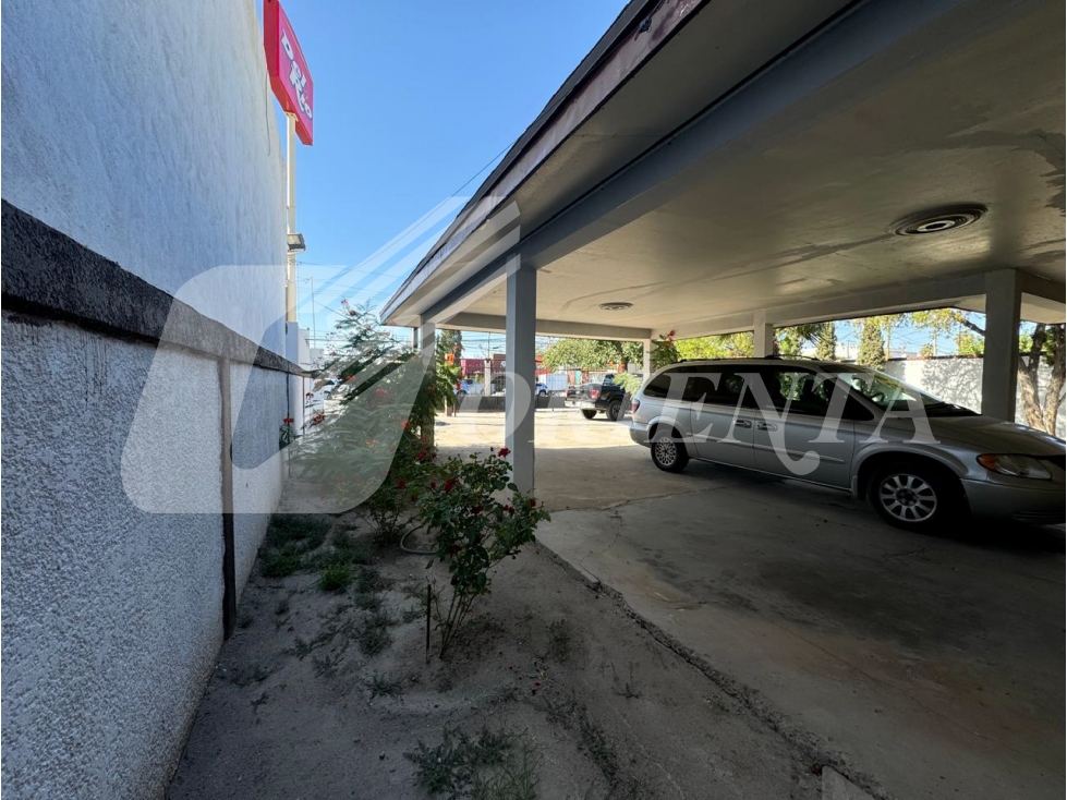 OPCION COMERCIAL EN VENTA FRACC. CONDESA - 2